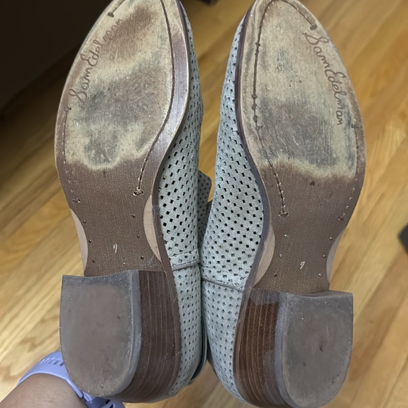 Khaki suede leather booties with cut out - Picture 7 of 7